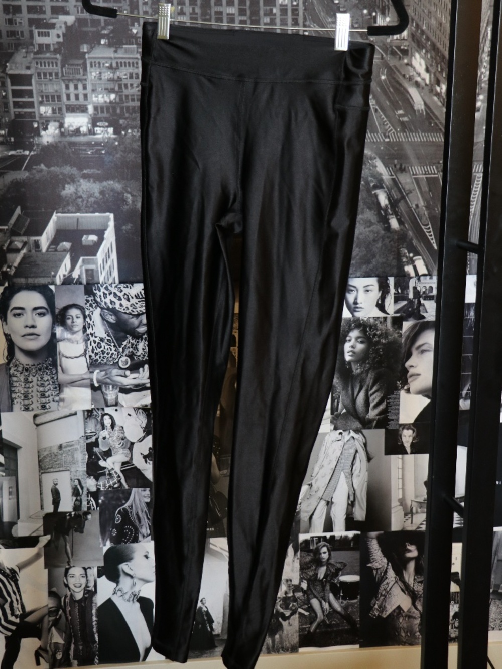 Lulu Lemon Shiny Black Compression Leggings